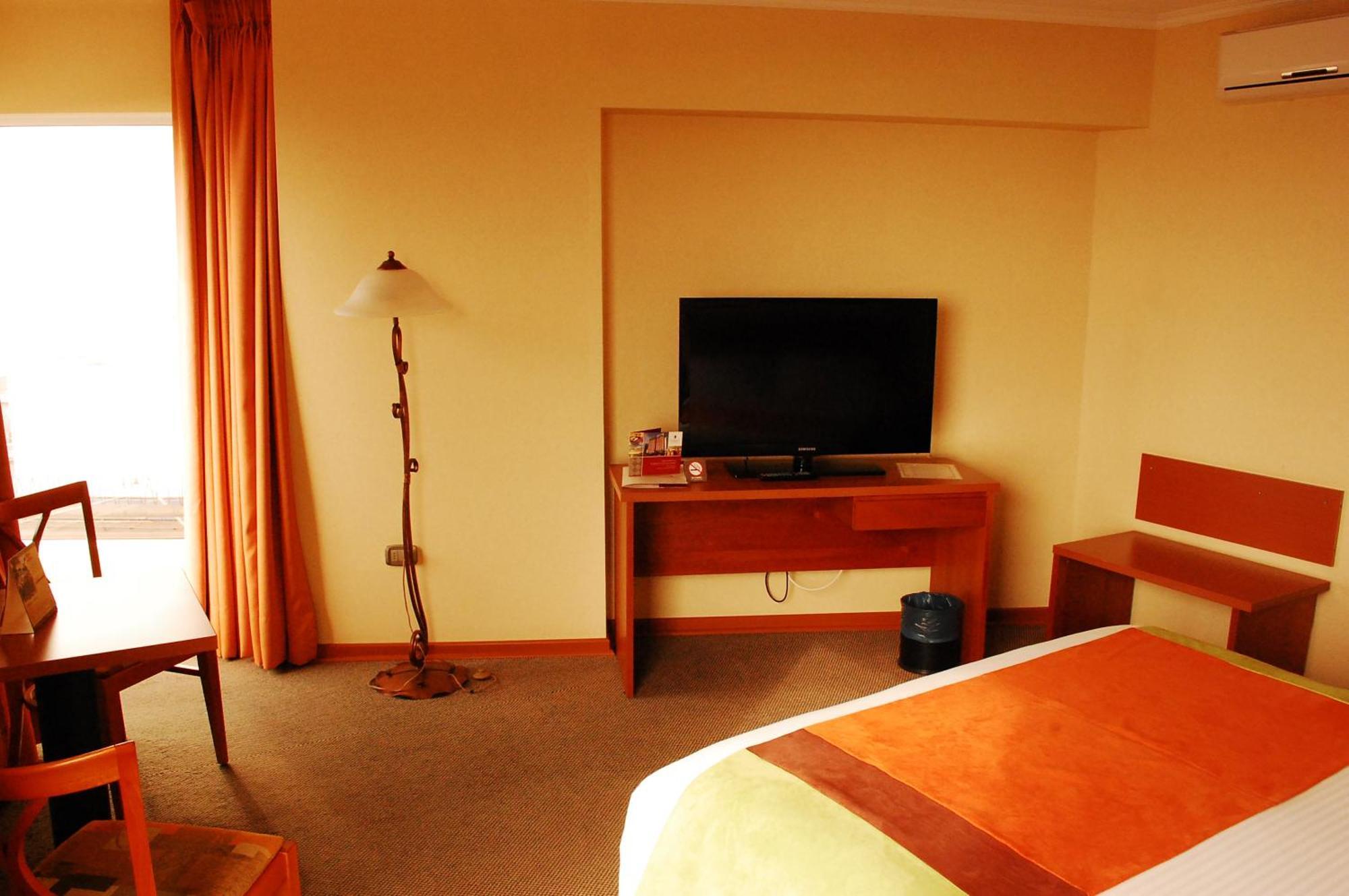 Hotel Florencia Suites & Apartments Antofagasta Quarto foto